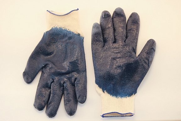 Х/б перчатки, нитрил.покрытие от Фабрики перчаток.